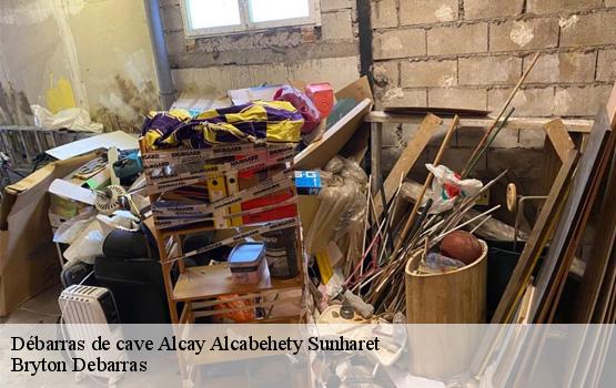 Débarras de cave  alcay-alcabehety-sunharet-64470 Bryton Debarras-1